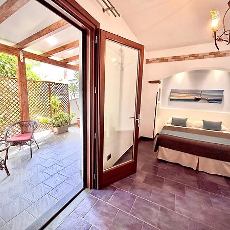 B&B L'Angolino Della Nonna Castelluzzo Luaran gambar