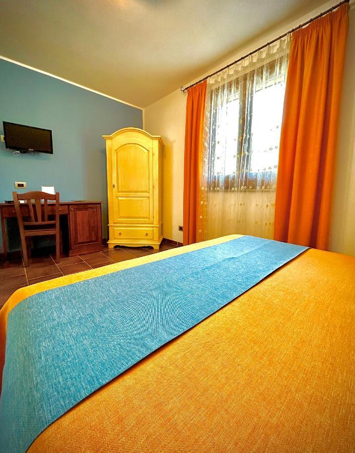 B&B L'Angolino Della Nonna Castelluzzo Luaran gambar